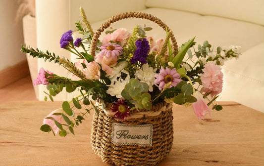 CESTA DE FLORES NATURALES
